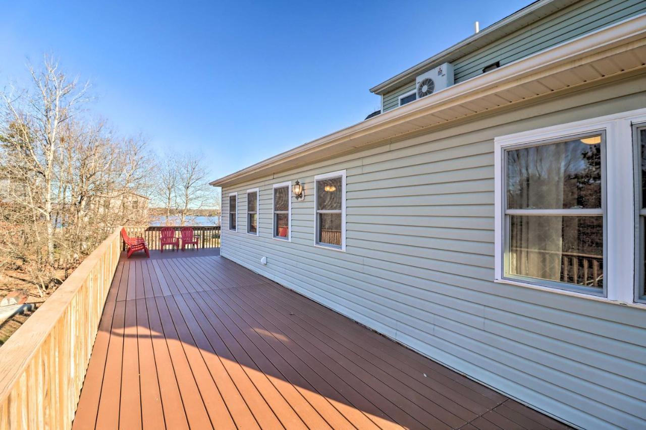 Holiday home Lakefront With Deck, 7 Mi To Boulder Mountain!