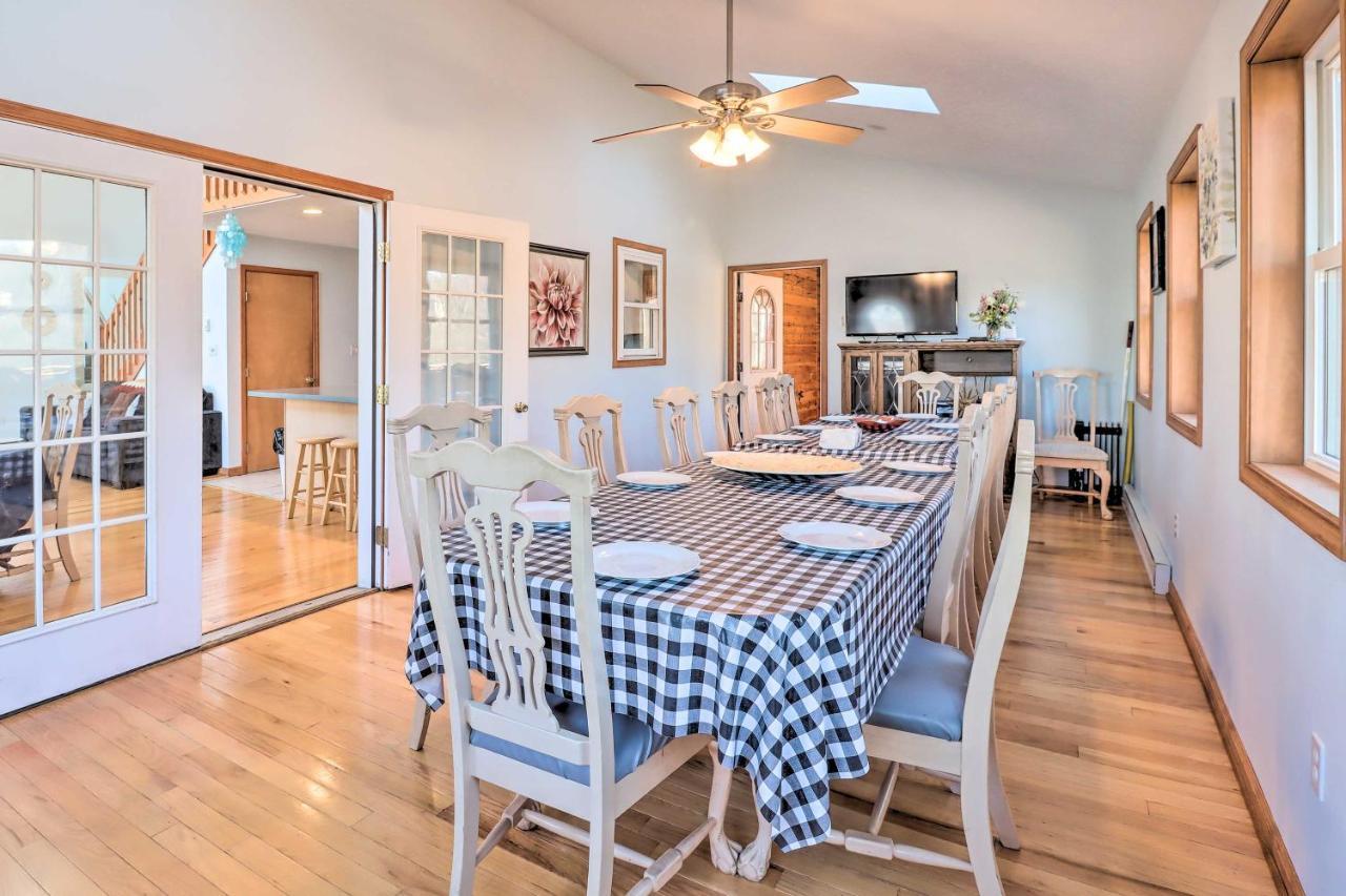 Holiday home Lakefront With Deck, 7 Mi To Boulder Mountain! *